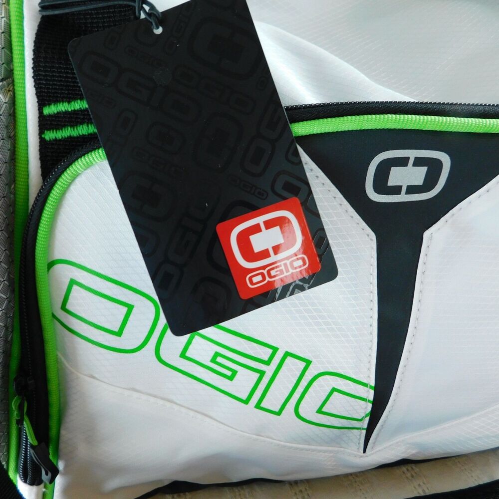 OGIO Endurance 1.0 White Silver Sport Gym Water Resistant Duffel Bag Golf NWT - Picture 6 of 12